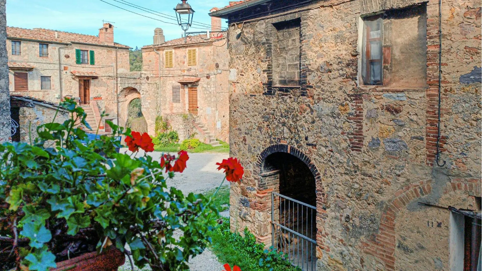 Nice Apartment In Monticiano With House A Panoramic View