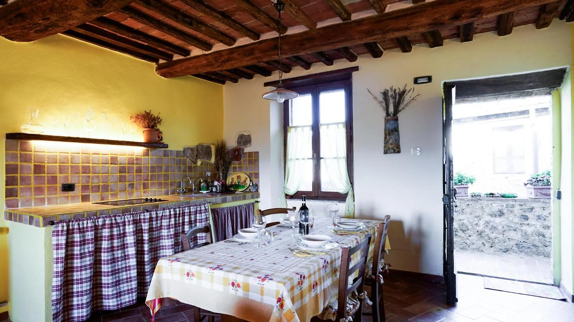 Nice Apartment In Monticiano With House A Panoramic View 0*,  Italien